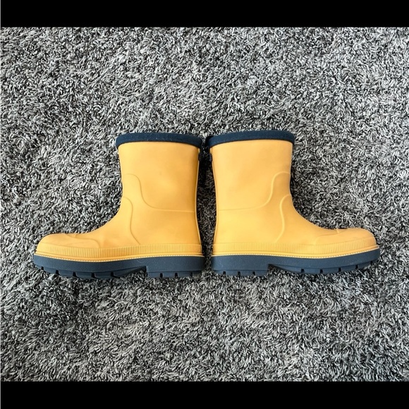 ZARA Lined Wellies Rain Boots Yellow Size 30 or 12 - Picture 5 of 11